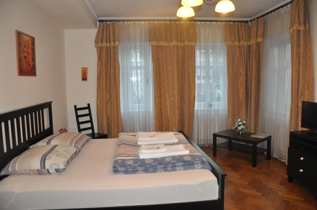 Apartment No. 40 Stara Louka 20 卡罗维发利 外观 照片