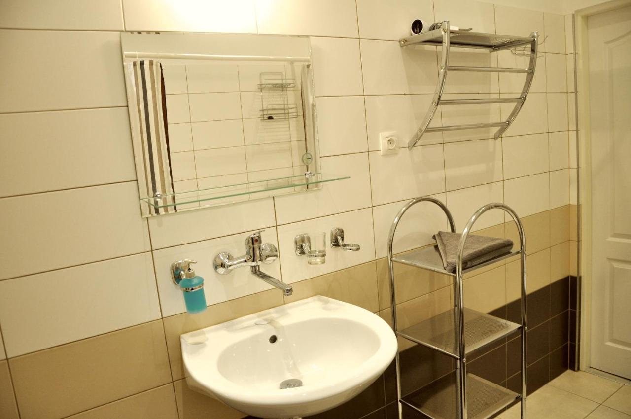 Apartment No. 40 Stara Louka 20 卡罗维发利 外观 照片